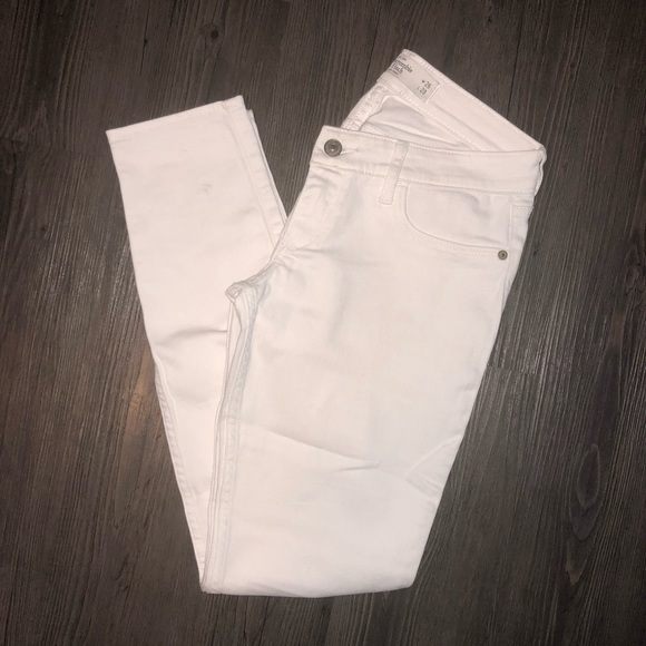 ABERCROMBIE & FITCH WHITE SKINNY JEANS - Picture 3 of 6
